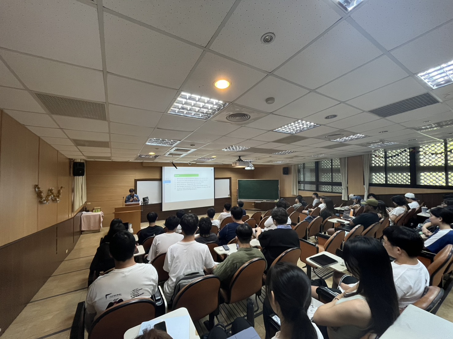 美中台兵推模擬：危機決策與戰略思考